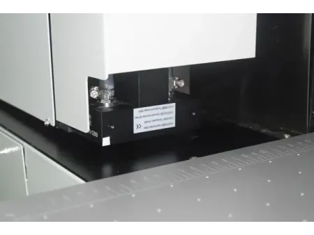 Impresora UV de cama plana de formato amplio