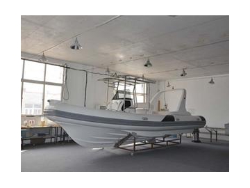 Bote inflable de casco rígido de 7.5m