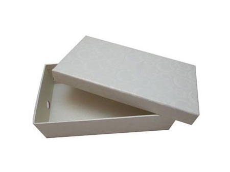 Caja para indumentaria, caja de exposición