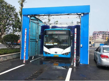 Equipo de lavado para camiones y autobuses (5 cepillos)