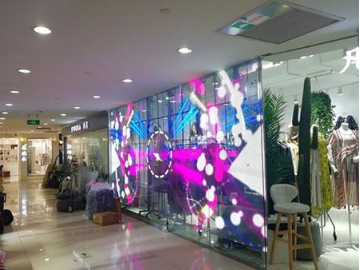 Pantalla LED transparente para escaparates