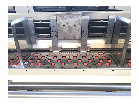 Troqueladora Automática Plana, MWZ 1650G