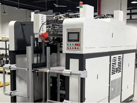 Máquina Troqueladora de Cama Plana