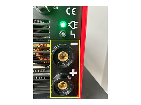 Tipo de soldadora MMA: T   Bi-voltaje 200~110/220V