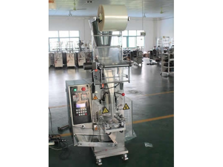 Máquina formadora, llenadora y selladora automática de paquetes de productos granulados