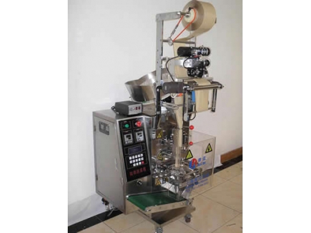 Máquina formadora, llenadora y selladora automática de paquetes de pastillas
