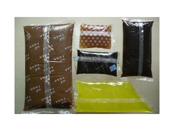 Máquina llenadora y selladora de líquidos y pastas vertical