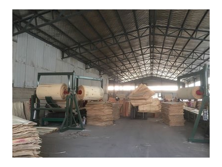 Contrachapado LVL   (Laminated Veneer Lumber)