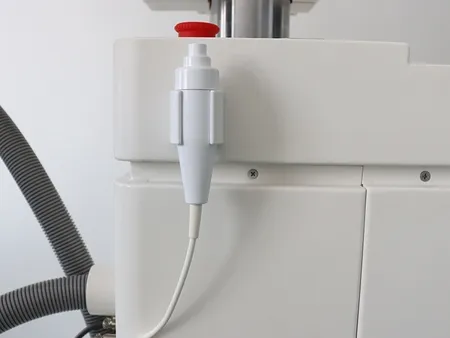 Arco en C con Detector de Panel Plano