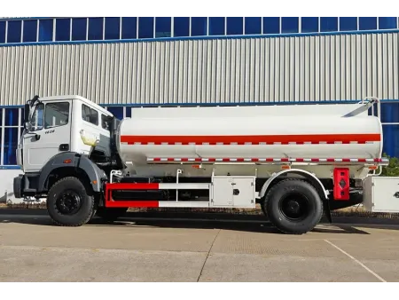 Camión cisterna de combustible 4×2