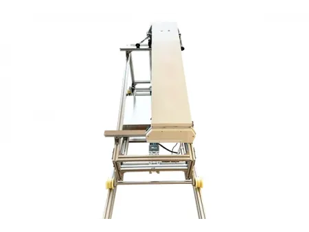 Robot limpiador de paneles solares (tipo riel)