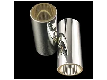 Tubos con recubrimiento reflectivo plateado