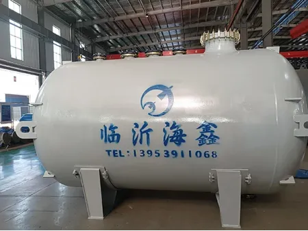 Tanque horizontal de almacenamiento con revestimiento de vidrio