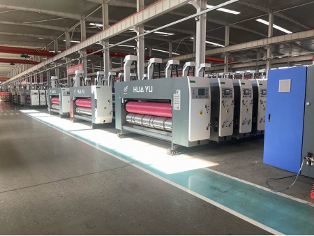 Fabricante de máquinas para fabricar cajas de carton