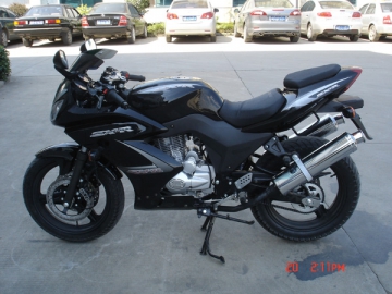 Moto de carreras BD150-20-I