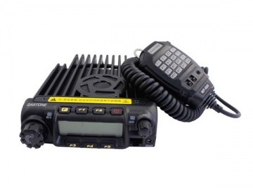 Transmisor móvil UHF/VHF MP600