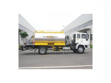 Camión distribuidor de asfalto 4m³, 6m³(Tipo automático)